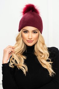 Caciula trendy bordo cu mot din blanita