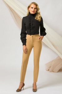 Pantaloni office Pretty Girl bej cu taietura decorativa