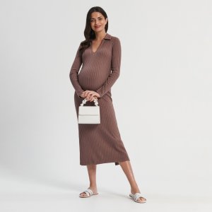 Rochie midi din tricot striat MAMĂ - Maro