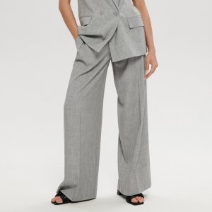 Pantaloni la dungă - Gri