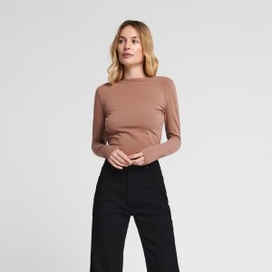 Bluză cu șnur decorativ - Bej