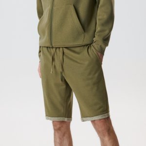 Pantaloni scurți - Maro