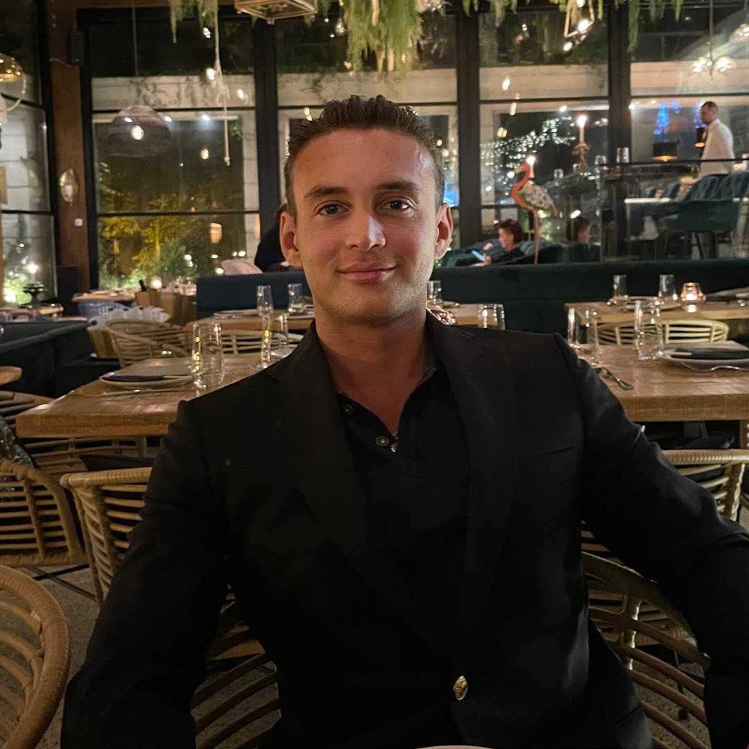 Dan Zugrav Profile Picture