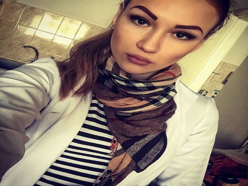 Arielle Downer Profile Picture