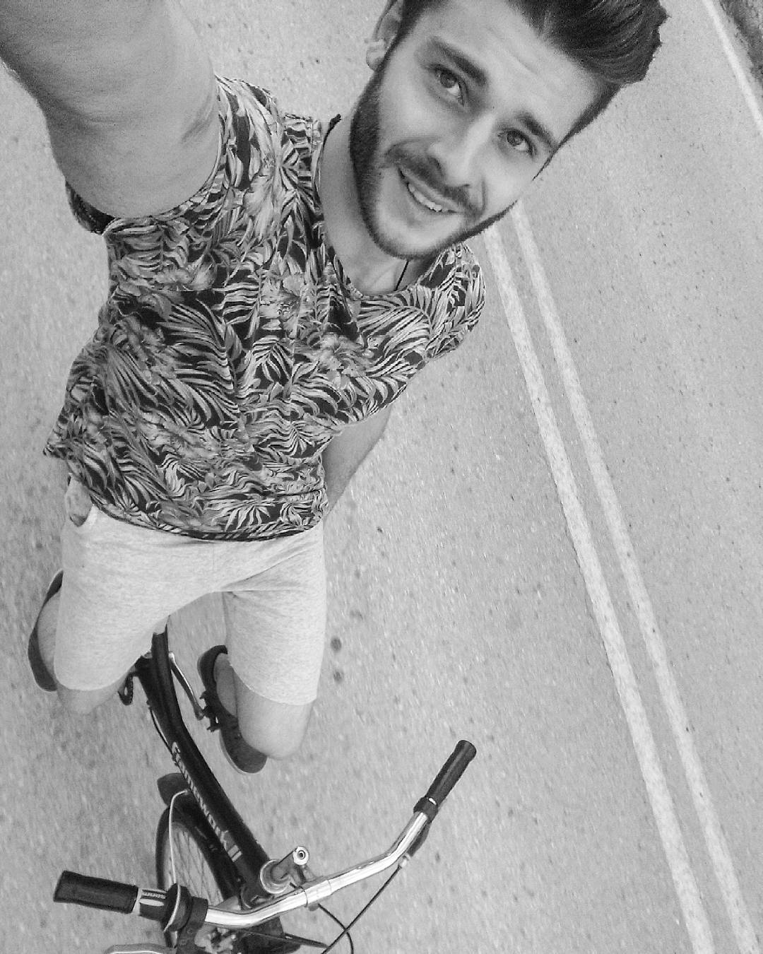 Randy The Profile Picture